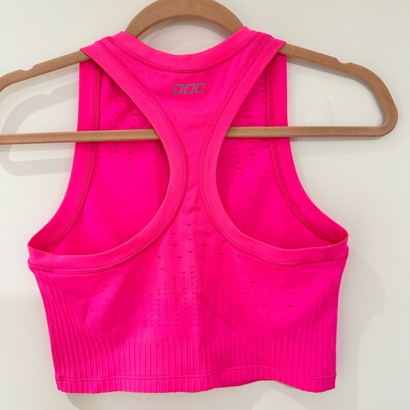 Lorna Jane Neon pink tank. Small. - Picture 2 of 2